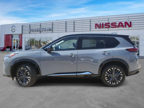 New 2026 Nissan Rogue Platinum w/ Tech Package AWD/4WD image 9