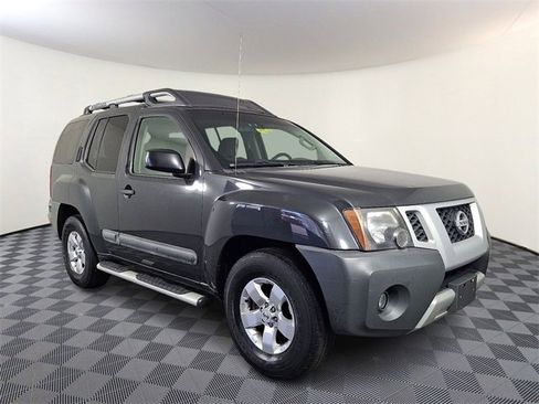 Used 2013 Nissan Xterra S w/ Value Package image 1