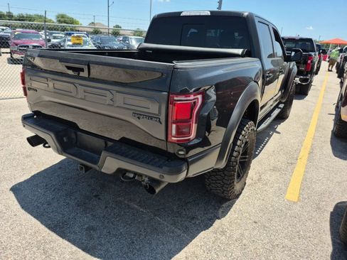 Used 2018 Ford F150 Raptor w/ Equipment Group 802A Luxury AWD/4WD image 3