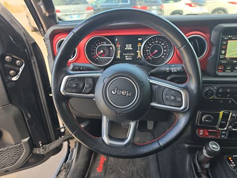 Used 2020 Jeep Gladiator Rubicon AWD/4WD image 11