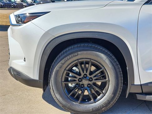 New 2026 Toyota Grand Highlander XLE image 5