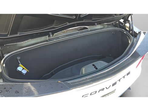 Used 2024 Chevrolet Corvette Stingray Premium Conv w/ Z51 Performance Package image 12