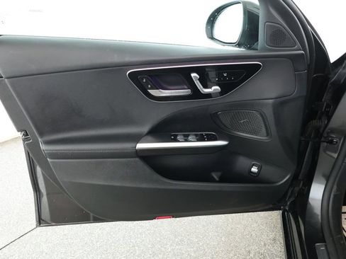 Used 2022 Mercedes-Benz C 300 Sedan image 9