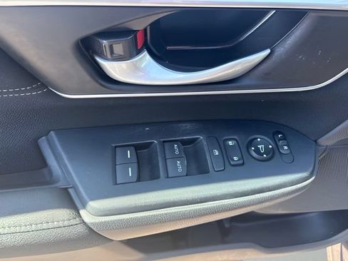 Used 2022 Honda CR-V EX image 10