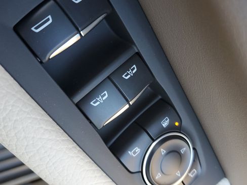 New 2026 GMC Yukon Denali w/ Sun & Power Step Package image 19