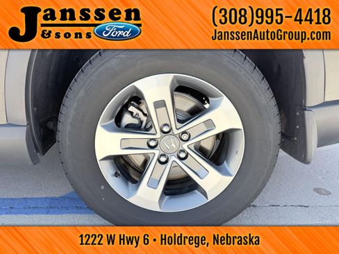 Used 2025 Honda Pilot EX-L image 33