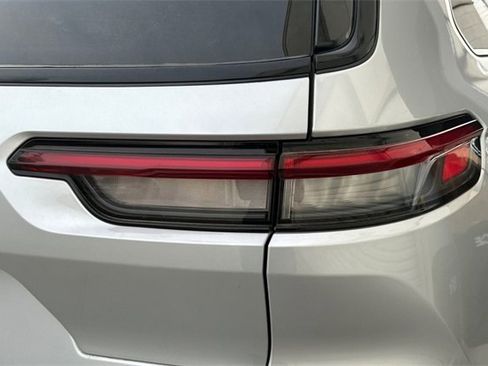 Used 2021 Jeep Grand Cherokee L Altitude image 12