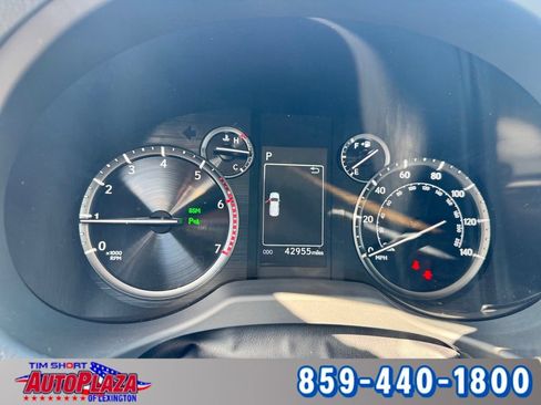 Used 2023 Lexus GX 460 Premium AWD/4WD image 4