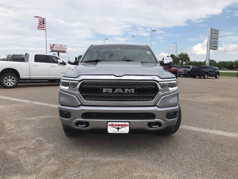Used 2024 RAM 1500 Limited image 2