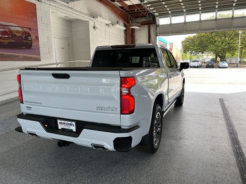 New 2026 Chevrolet Silverado 1500 High Country w/ Technology Package AWD/4WD image 9