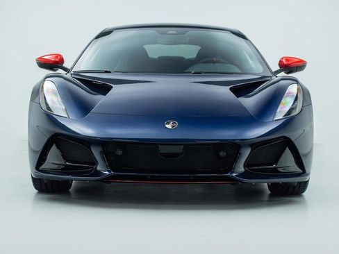 New 2026 Lotus Emira SE image 9