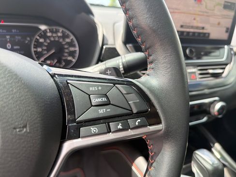 Used 2023 Nissan Altima 2.5 SR w/ SR Premium Package image 30