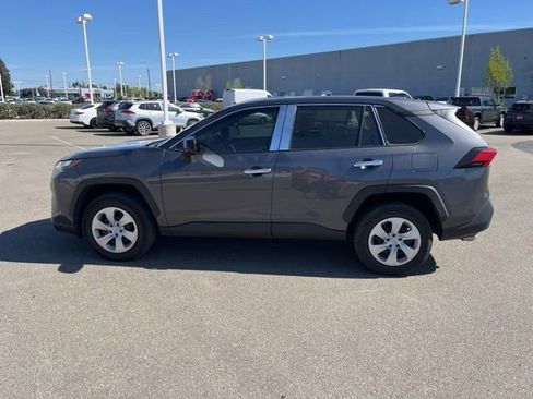 Used 2024 Toyota RAV4 LE image 8