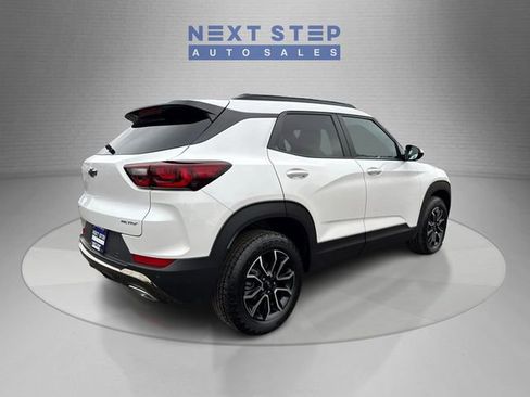 Used 2025 Chevrolet TrailBlazer ACTIV w/ Convenience Package image 8