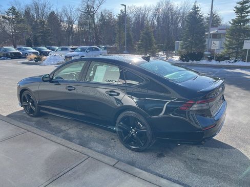 Used 2023 Honda Accord Sport image 43
