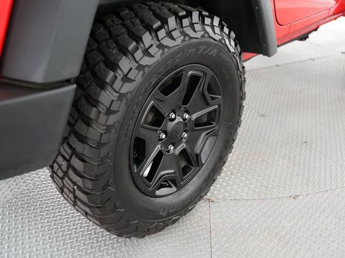 Used 2016 Jeep Wrangler Sport image 45