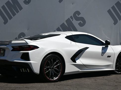 Used 2023 Chevrolet Corvette Stingray Premium Cpe w/ Z51 Performance Package RWD image 5