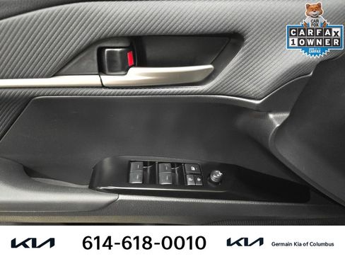 Used 2025 Toyota Camry SE w/ Multimedia Upgrade Package image 27