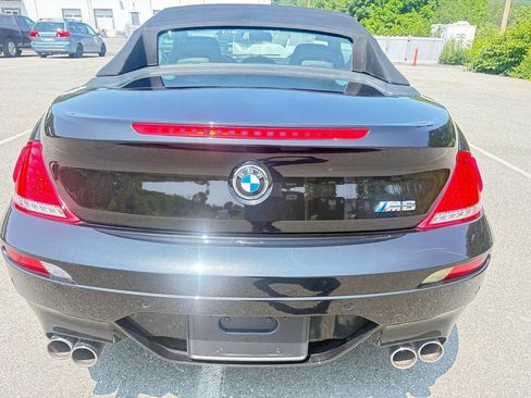 Used 2010 BMW M6 Convertible RWD image 15