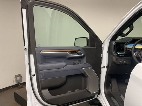 New 2026 Chevrolet Silverado 1500 High Country w/ Technology Package image 9