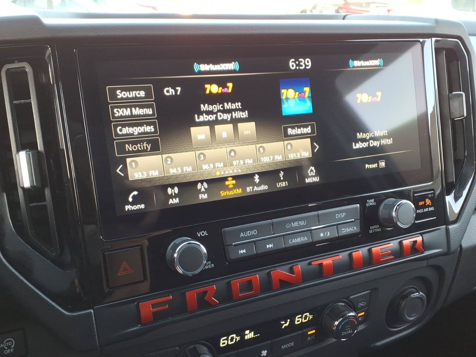 Used 2025 Nissan Frontier PRO-4X w/ Pro Convenience Package AWD/4WD image 16