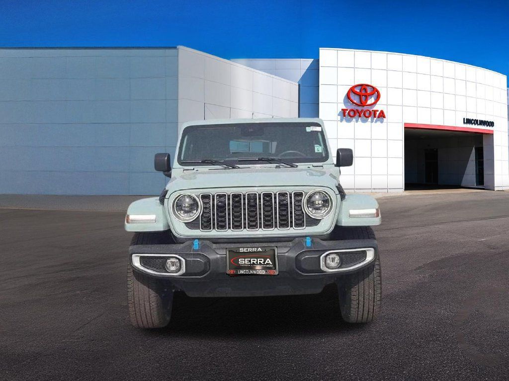 Used 2024 Jeep Wrangler Unlimited Sahara w/ Technology Group AWD/4WD image 7