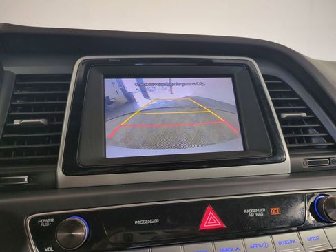 Used 2018 Hyundai Sonata SEL FWD image 23
