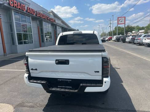 Used 2023 Toyota Tacoma 4x4 Double Cab w/ Trail Edition image 6
