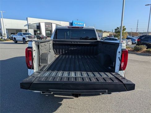 Used 2024 GMC Sierra 1500 AT4 w/ AT4 Premium Package image 14