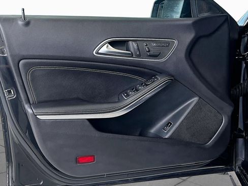 Used 2014 Mercedes-Benz CLA 250 image 18