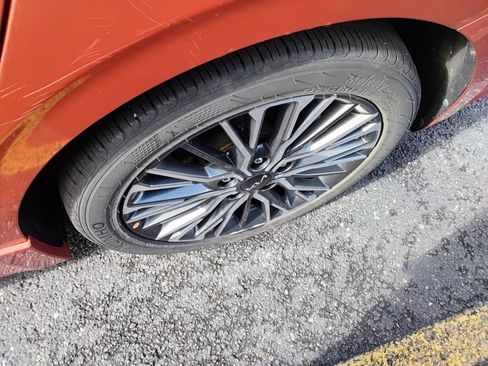 Used 2023 Kia Forte GT-Line image 11