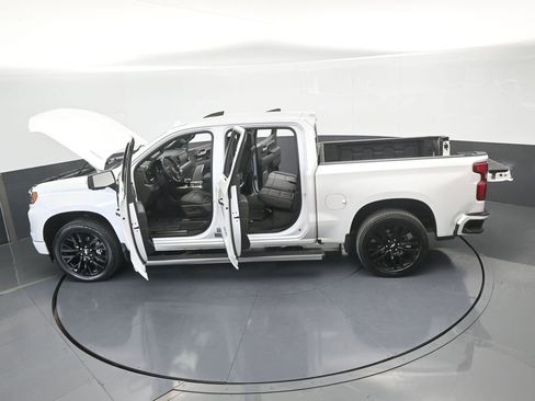 Used 2024 Chevrolet Silverado 1500 High Country w/ Technology Package image 89