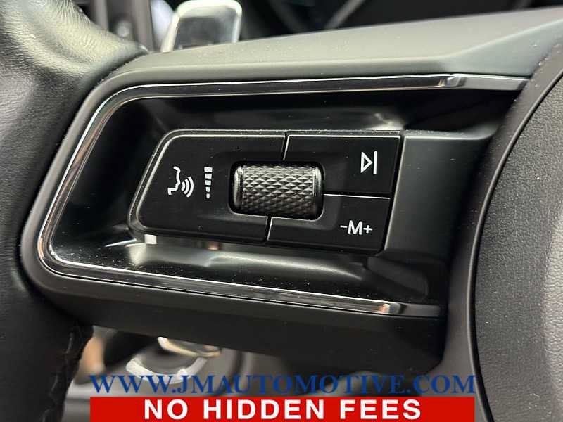 Used 2023 Porsche Macan AWD/4WD image 40