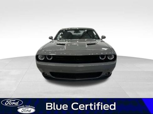 Used 2023 Dodge Challenger SXT w/ Blacktop Package image 4