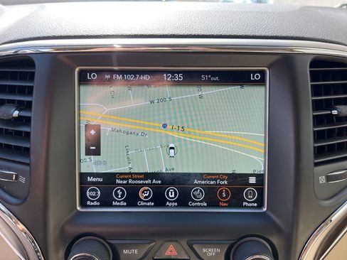 Certified 2018 Jeep Grand Cherokee Limited image 17