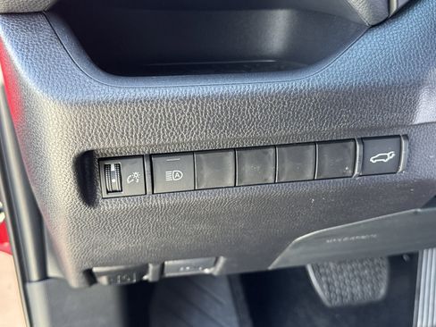 New 2025 Toyota RAV4 XLE Premium image 17