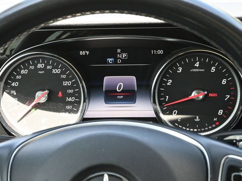 Used 2018 Mercedes-Benz E 400 Coupe image 12