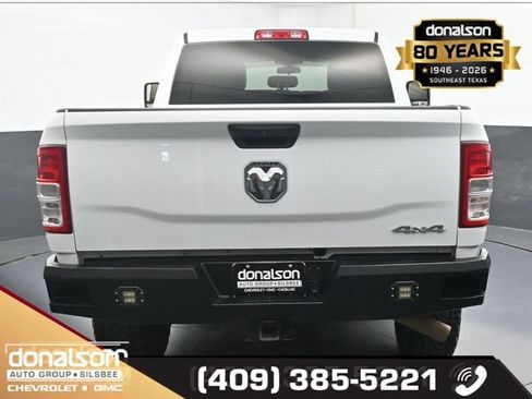 Used 2024 RAM 2500 Tradesman w/ Chrome Appearance Group AWD/4WD image 4