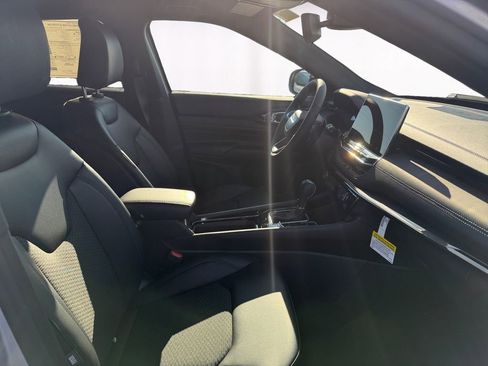 New 2026 Jeep Compass Latitude image 15