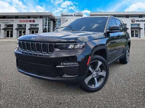 Certified 2025 Jeep Grand Cherokee Limited RWD image 1