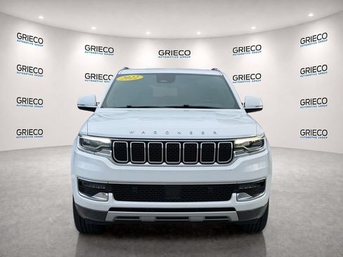 Used 2022 Jeep Wagoneer Series II RWD image 2