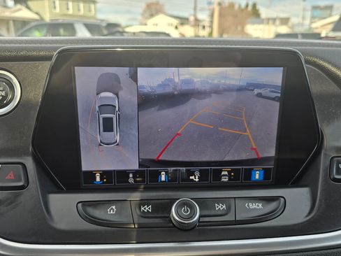 Used 2020 Chevrolet Blazer LT w/ Sound & Technology Package image 10