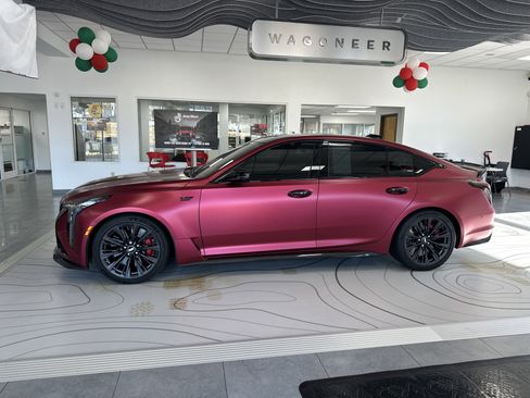 Used 2025 Cadillac CT5 V Blackwing w/ Carbon Fiber 2 Package image 6