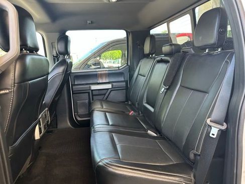 Used 2019 Ford F150 Lariat AWD/4WD image 14