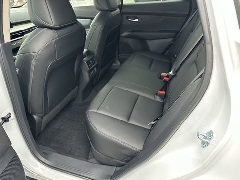 Used 2025 Nissan Murano SL AWD/4WD image 12