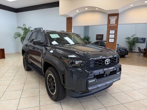 Used 2025 Toyota 4Runner TRD Off-Road Premium AWD/4WD image 1