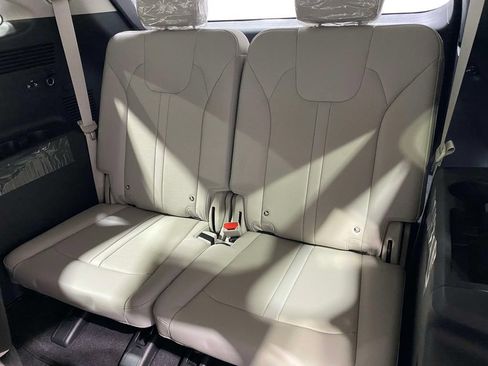 New 2026 Kia Sorento S AWD/4WD image 13