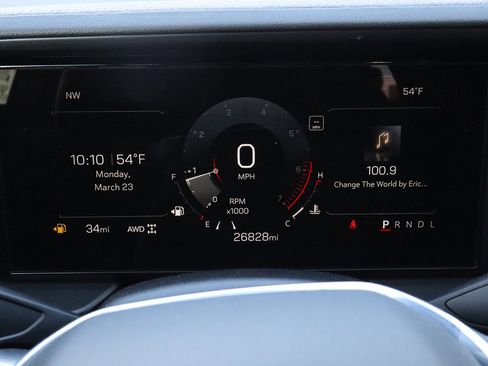 Used 2025 GMC Terrain Elevation image 27