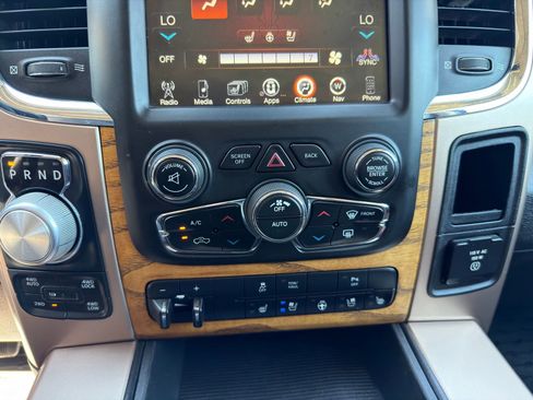Used 2013 RAM 1500 Laramie Longhorn w/ Convenience Group AWD/4WD image 25