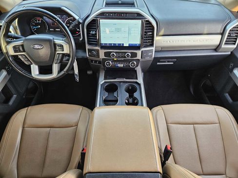 Used 2022 Ford F250 Lariat image 24